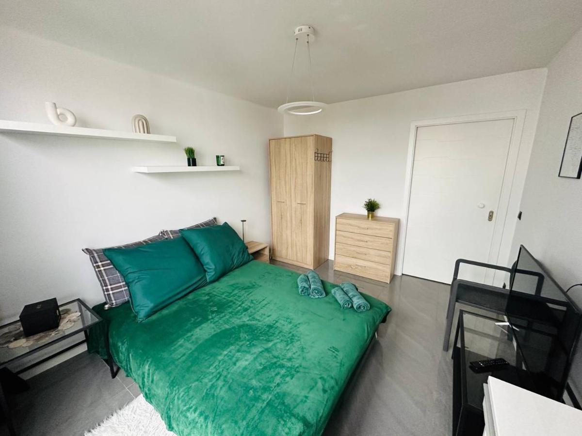 Warsaw City Center Rooms ภายนอก รูปภาพ